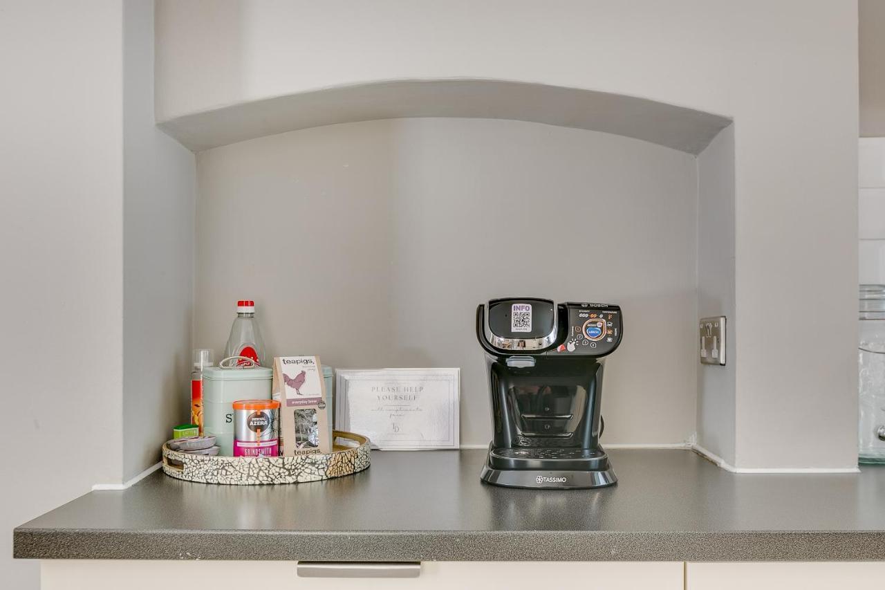 Сasa de vacaciones Balham Near Tube Victorian House 4 Bedrooms 9 Beds Londres
